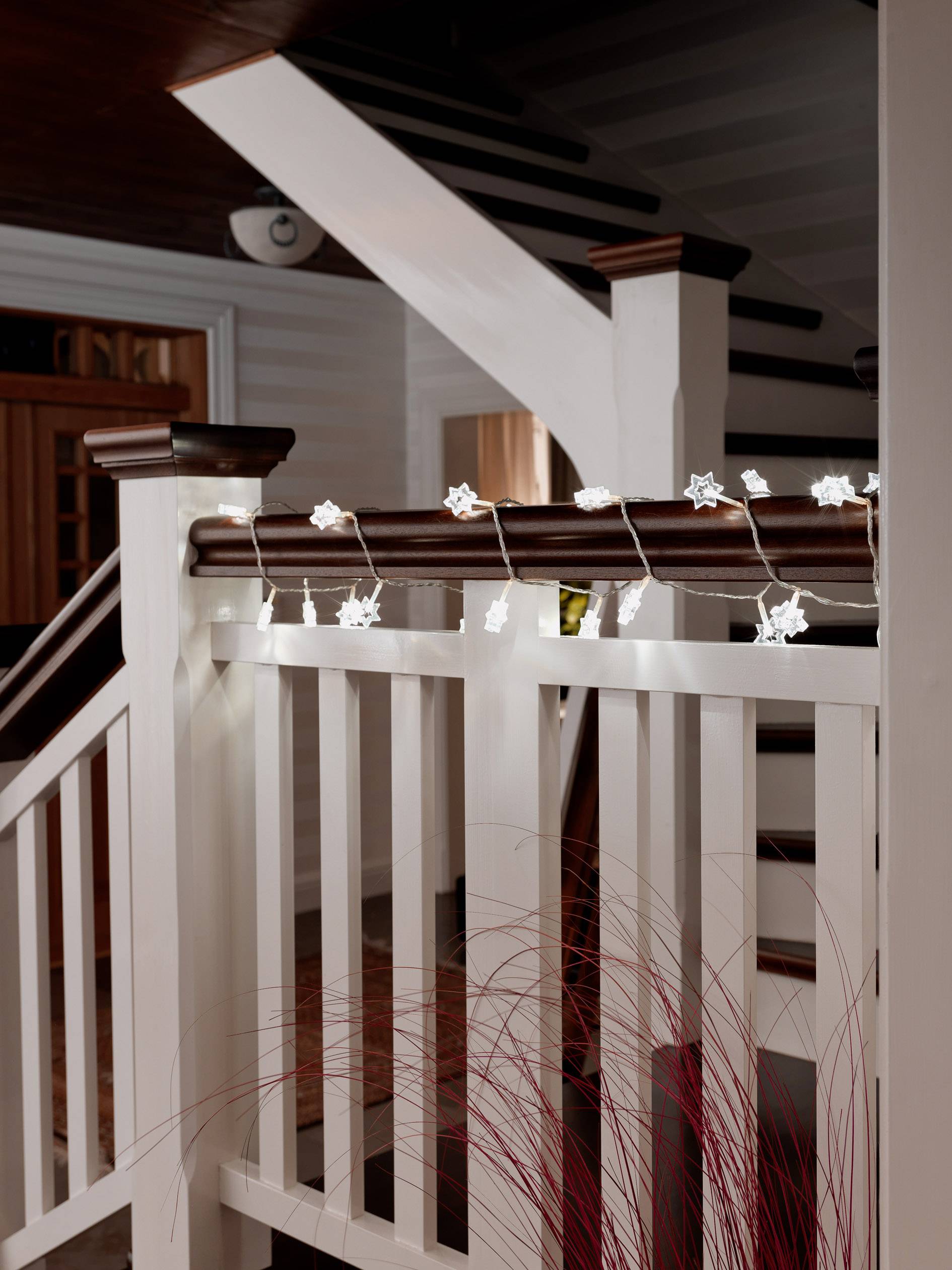 Konstsmide 4090-103 Motiv-Lichterkette Stern Innen netzbetrieben Anzahl Leuchtmittel 24 LED Warmweiß Beleuchtete Länge: 2.3m