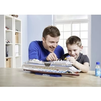 Revell 05230 Aida Schiffsmodell Bausatz 1:400 Revell 05230 Aida Schiffsmodell Bausatz 1:400