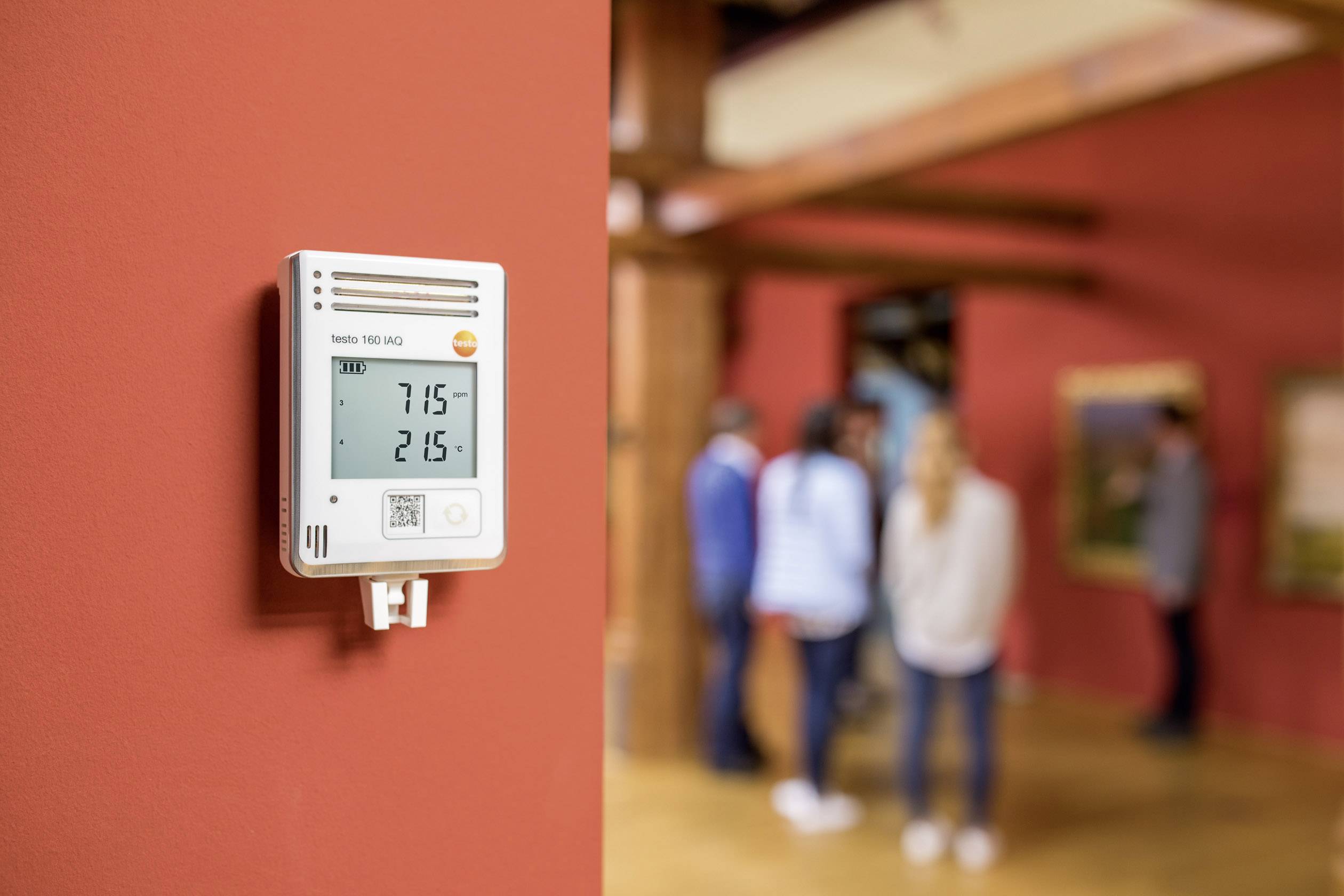 Testo 0572 2014 0572 2014 Multi-Datenlogger Messgröße CO2, Luftdruck, Temperatur, Luftfeuchtigkeit 0 bis +50°C 0 bis 100% rF