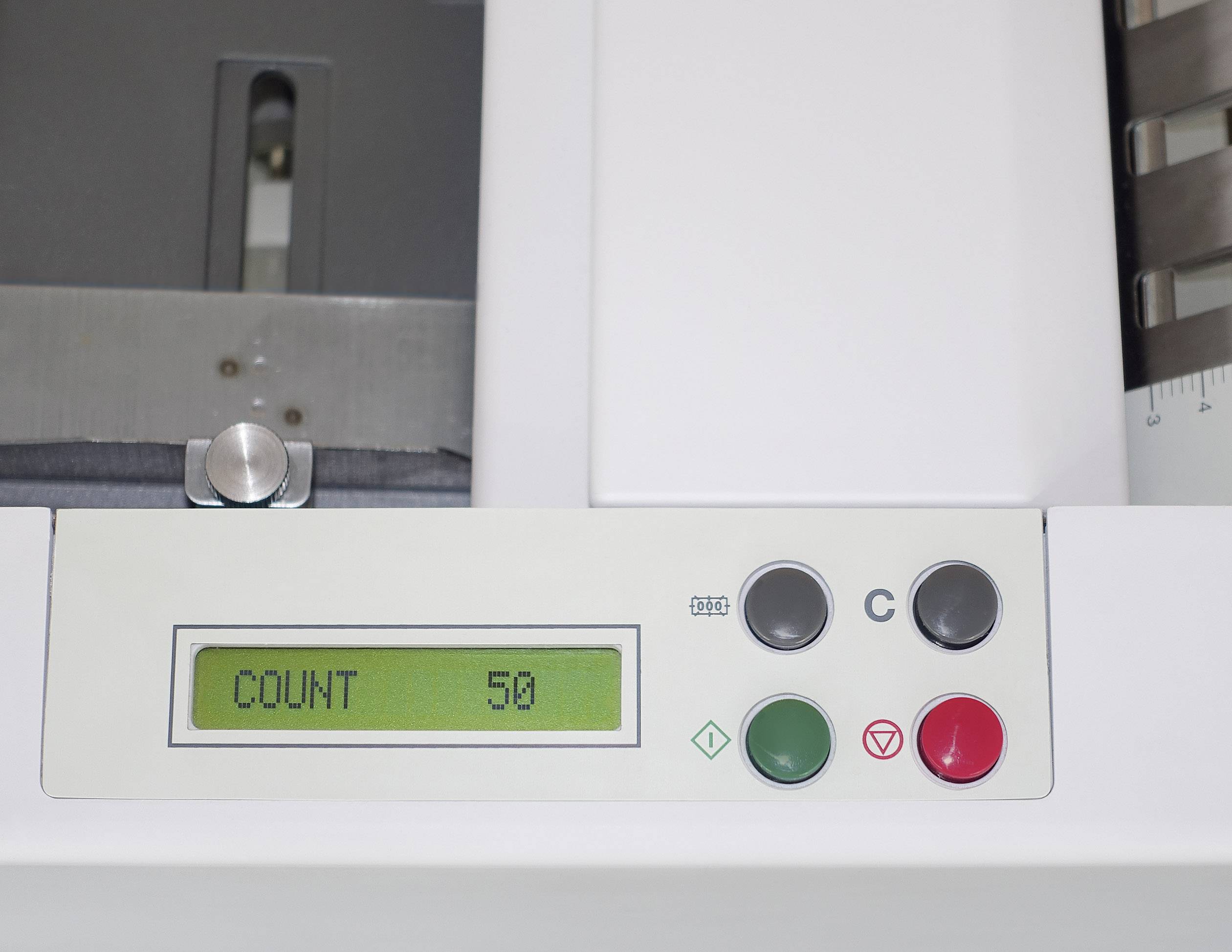 Ideal Office Falzmaschine 8306 max. Papierformat: A4 115 Blatt / Minute