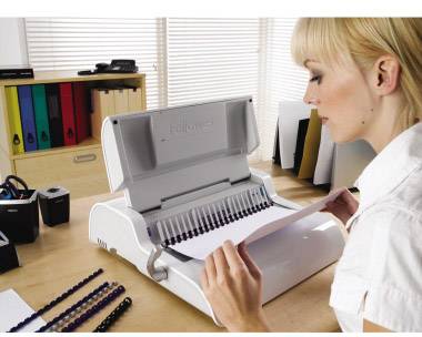 Fellowes 5620701 Plastikbindegerät (B x H x T) 432 x 130 x 388mm DIN A4