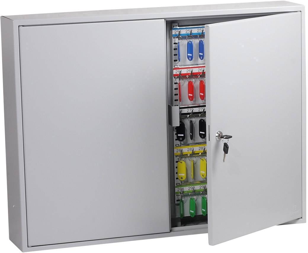 Ein geöffneter Schlüsselschrank aus Metall, zeigt mehrere bunte Schlüsselanhänger in verschiedenen Reihen angeordnet.