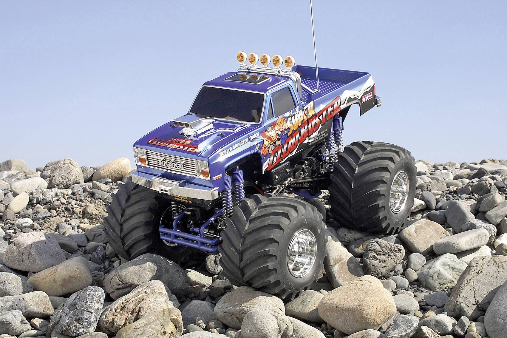 Tamiya Super Clod Buster Brushed 1:10 RC Modellauto Elektro Monstertruck Allradantrieb (4WD) Bausatz