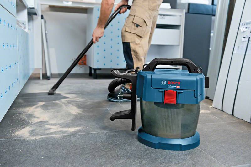 Bosch Professional GAS 18V-10L solo 06019C6300 Nass-/Trockensauger 10l ohne Akku, Staubklasse L zertifiziert