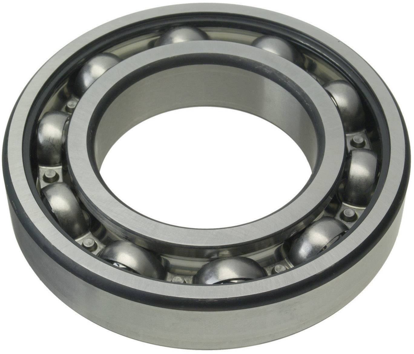 Einzelnes Kugellager aus Metall, bestehend aus Kugeln zwischen zwei ringförmigen Schienen, für reibungsarme Drehbewegungen.