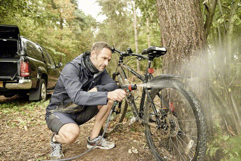 Bosch Home and Garden Fontus Mobile Waschstation mit Akku 12 bar Kaltwasser