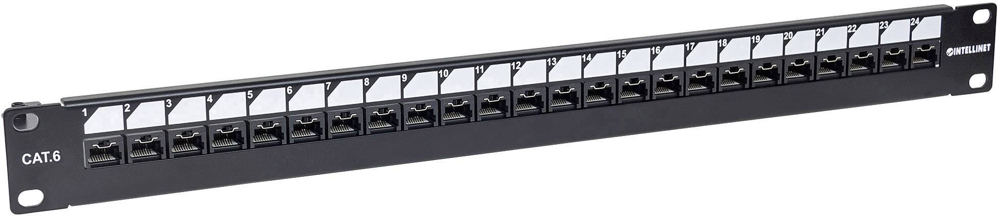 Ein schwarzes Patchpanel mit 24 Ethernet-Ports (CAT6) zur Organisation und Verwaltung von Netzwerkverbindungen in einem Serverraum.