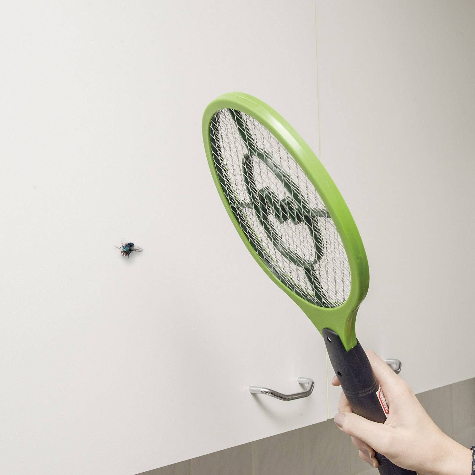 Gardigo Fly Swatter Bzzz 25154 Fliegenklatsche Stromgitter (L x B x H) 460 x 185 x 35 mm Schwarz, Grün 1 St.