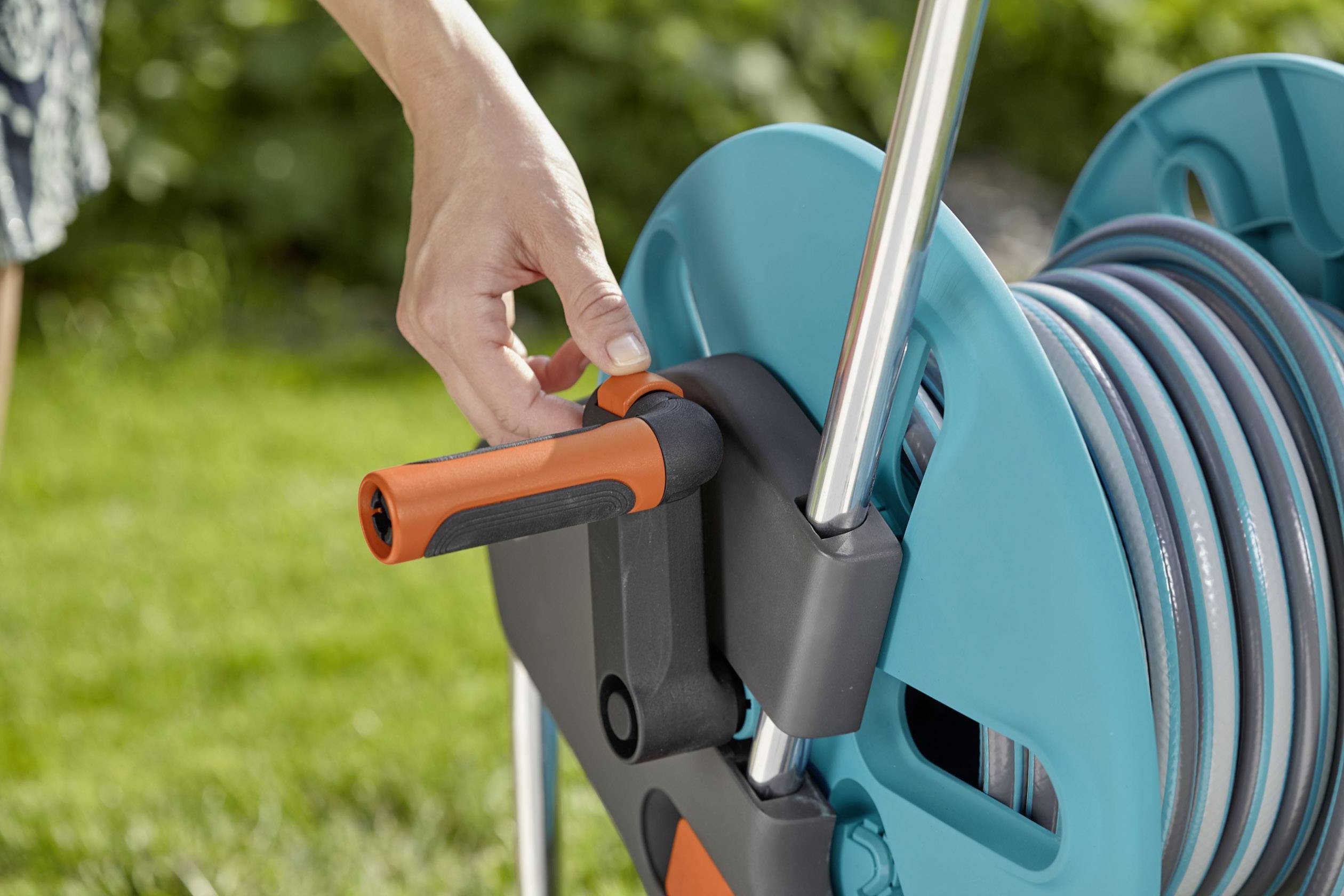 GARDENA 18513-20 Schlauchwagen CleverRoll M Set Schlauchwagen 13 mm 20 m 1/2 Zoll 1 St. Grau, Türkis, Orange