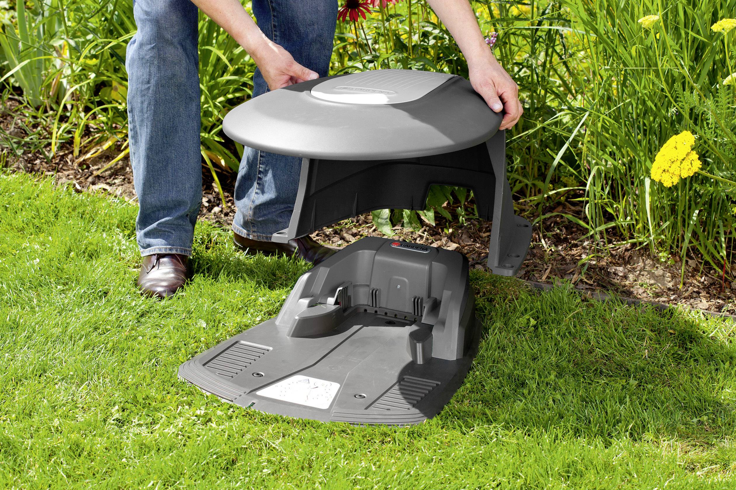 GARDENA 04007-60 Garage Passend für (Modell Rasentrimmer): Gardena R70Li, Gardena SILENO city, Gardena smart SILENO city, Gardena R80Li