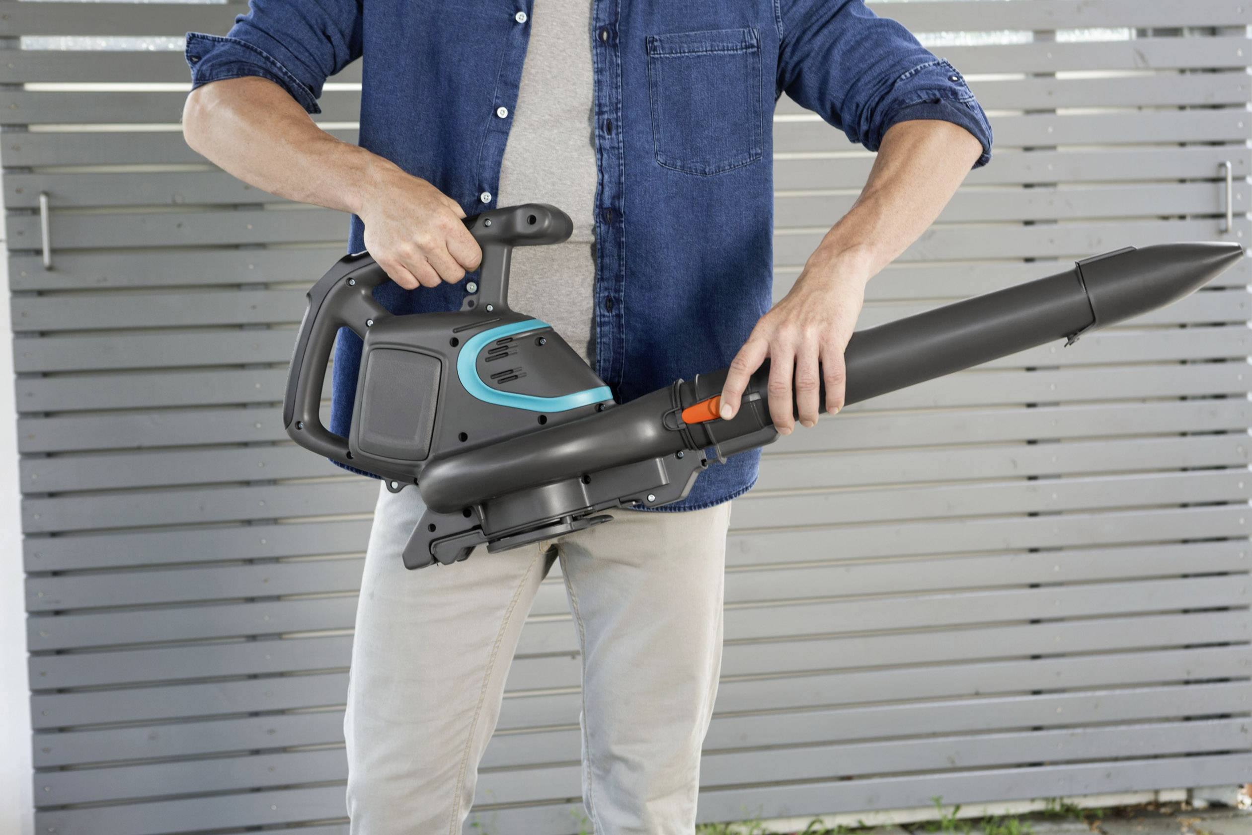 GARDENA PowerJet 40Li Akku Laubbläser, Laubsauger, Laubhäcksler inkl