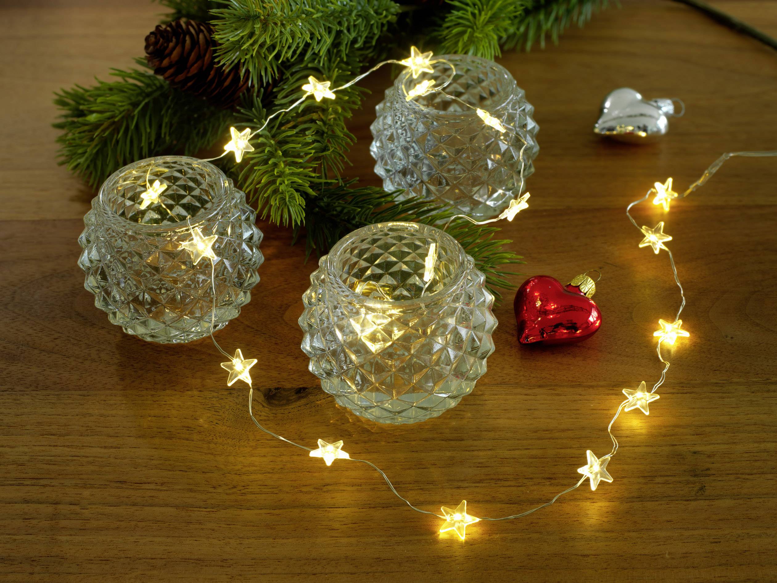 Konstsmide 3139-103 Lichterketten mit Batterien Innen batteriebetrieben Anzahl Leuchtmittel 40 LED Warmweiß Beleuchtete Länge: 2.10 m