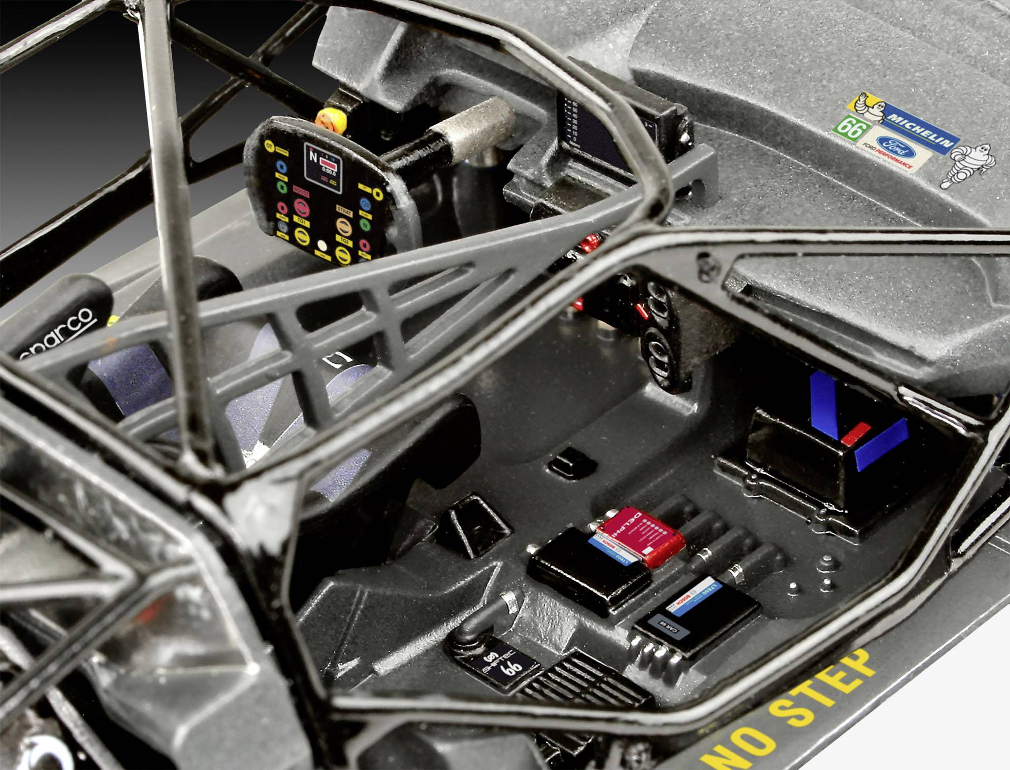 Revell 07041 Ford GT Le Mans 2017 Automodell Bausatz 1:24