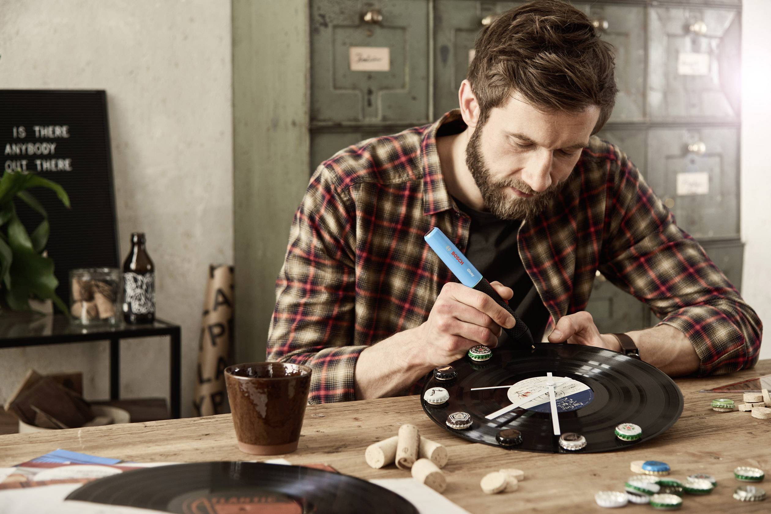 Bosch Home and Garden Gluey (Lagoon Blue) Akku-Heißklebestift 7mm 1.2V 1St.