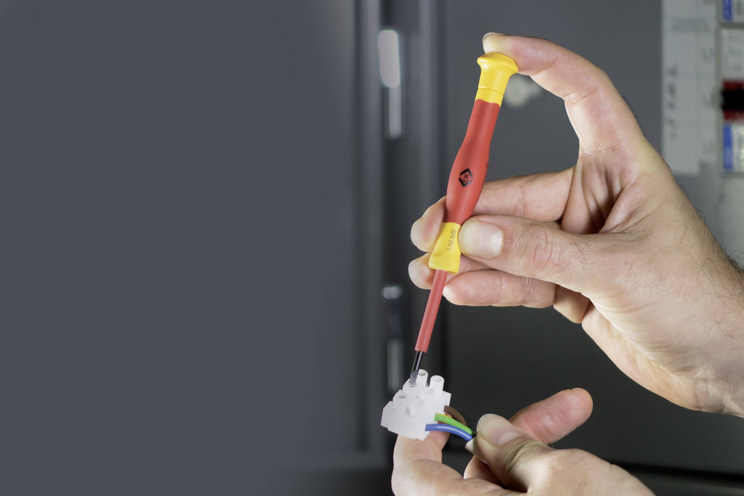 C.K VDE Schraubendreher-Set 7teilig Schlitz, Kreuzschlitz Phillips