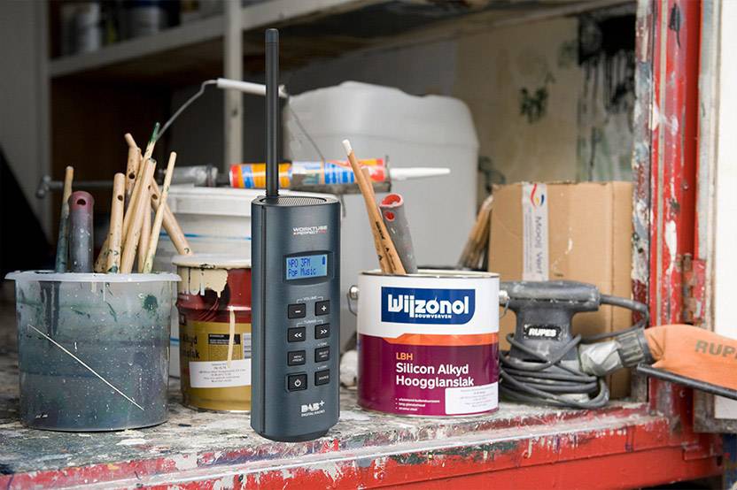 PerfectPro WorkTube Baustellenradio UKW AUX spritzwassergeschützt, staubdicht, stoßfest, wiederaufladbar Grau