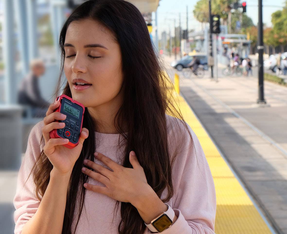 Roland R-07 Mobiler Audio-Recorder Weiß