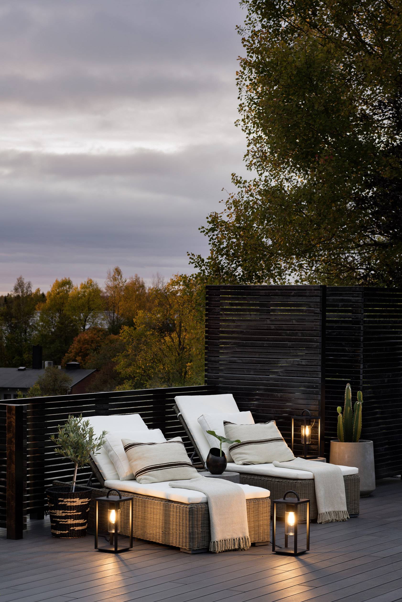 Konstsmide 7532-750 Bologna Gartenleuchte Laterne LED E27 40W Schwarz