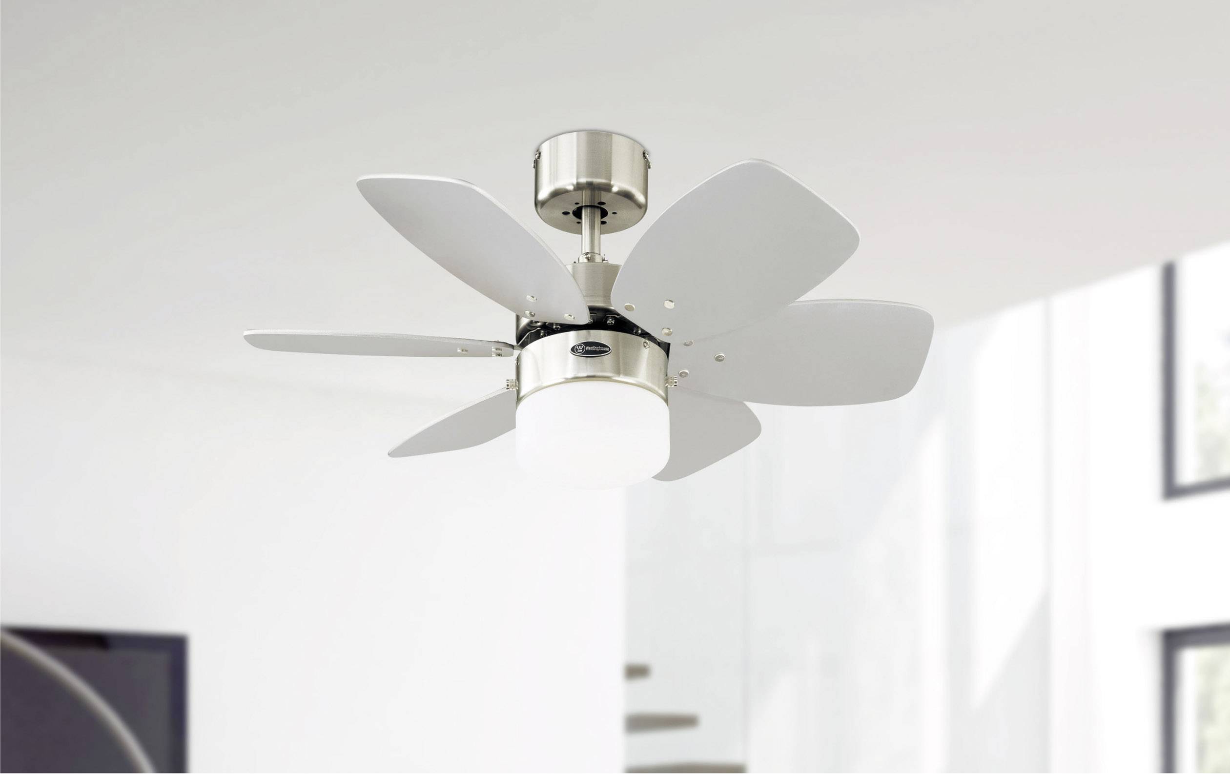 Westinghouse Flora Royale Deckenventilator 54 W (Ø x H) 76 cm x 38 cm Chrom mit Beleuchtung, Wendbare Flügel