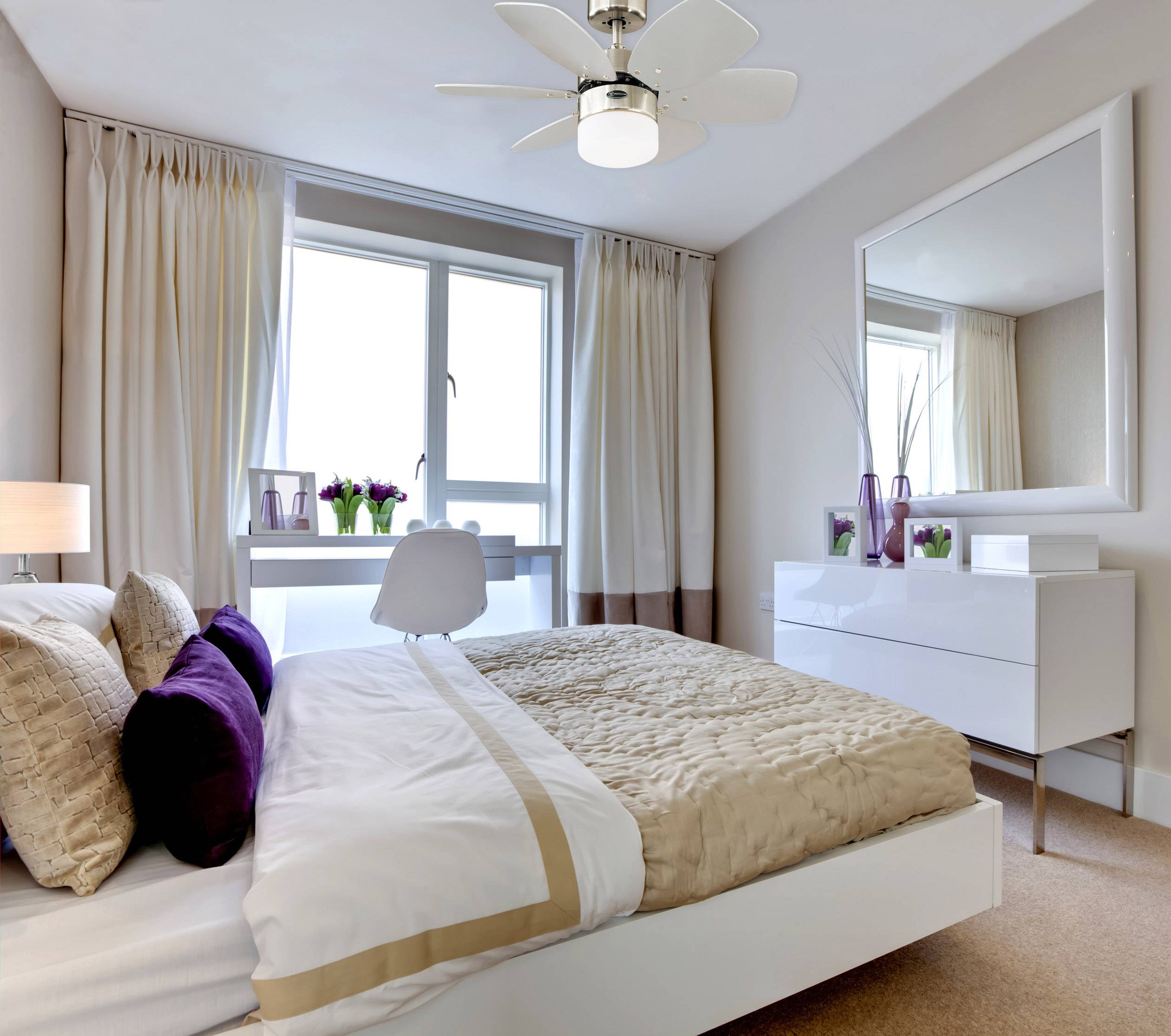 Westinghouse Flora Royale Deckenventilator 54W (Ø x H) 76cm x 38cm Chrom mit Beleuchtung, Wendbare Flügel