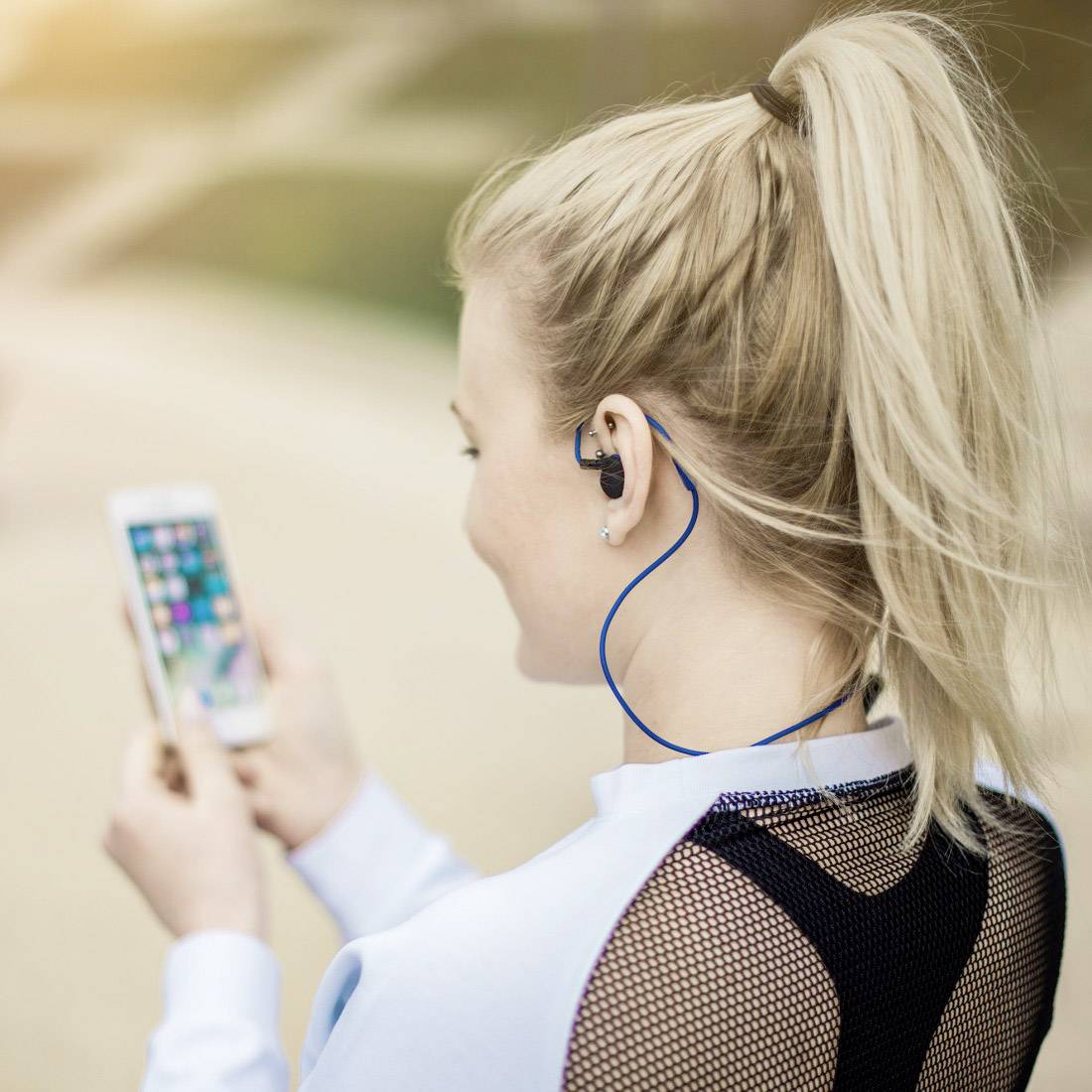 Hama Active BT Sport In Ear Kopfhörer Bluetooth® Blau Headset, Lautstärkeregelung, Schweißresistent