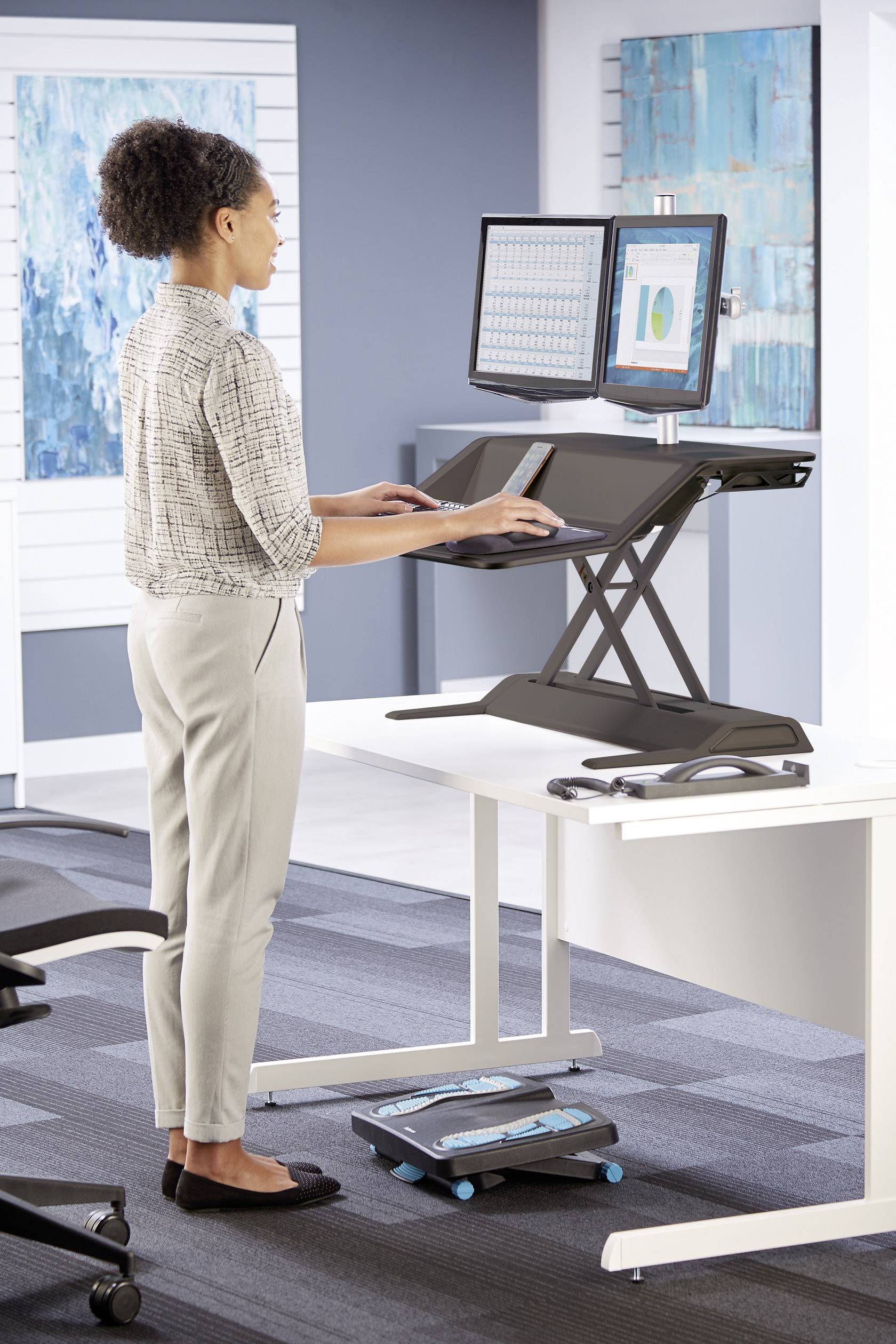 Fellowes Lotus™ Workstation Sitz-Steh-Schreibtischaufsatz Höhen-Bereich: 0 bis 432 mm Schwarz
