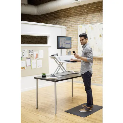 Fellowes Lotus™ DX Workstation Sitz-Steh-Schreibtischaufsatz Höhen-Bereich: 0 bis 432 mm Weiß Fellowes Lotus™ DX Workstation Sitz-Steh-Schreibtischaufsatz Höhen-Bereich: 0 bis 432 mm Weiß