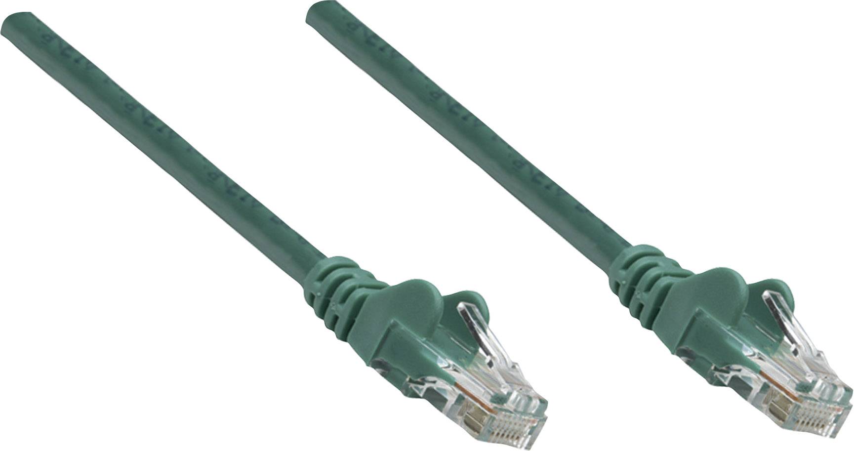 Zwei grüne Ethernet-Kabel mit transparentem Stecker liegen nebeneinander auf einem weißen Hintergrund.