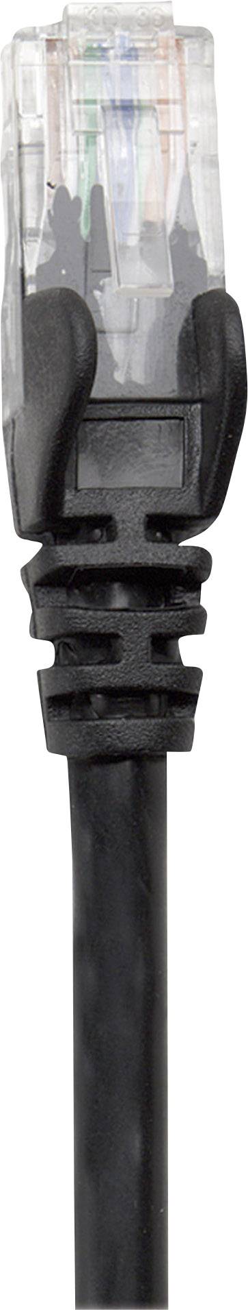 Ein schwarzes Ethernet-Kabel mit einem durchsichtigen RJ45-Stecker, bereit zum Anschließen an ein Netzwerkgerät.
