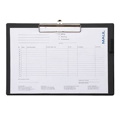 Ein schwarzes Klemmbrett mit einem Formular. Das Formular enthält Tabellenzeilen für 