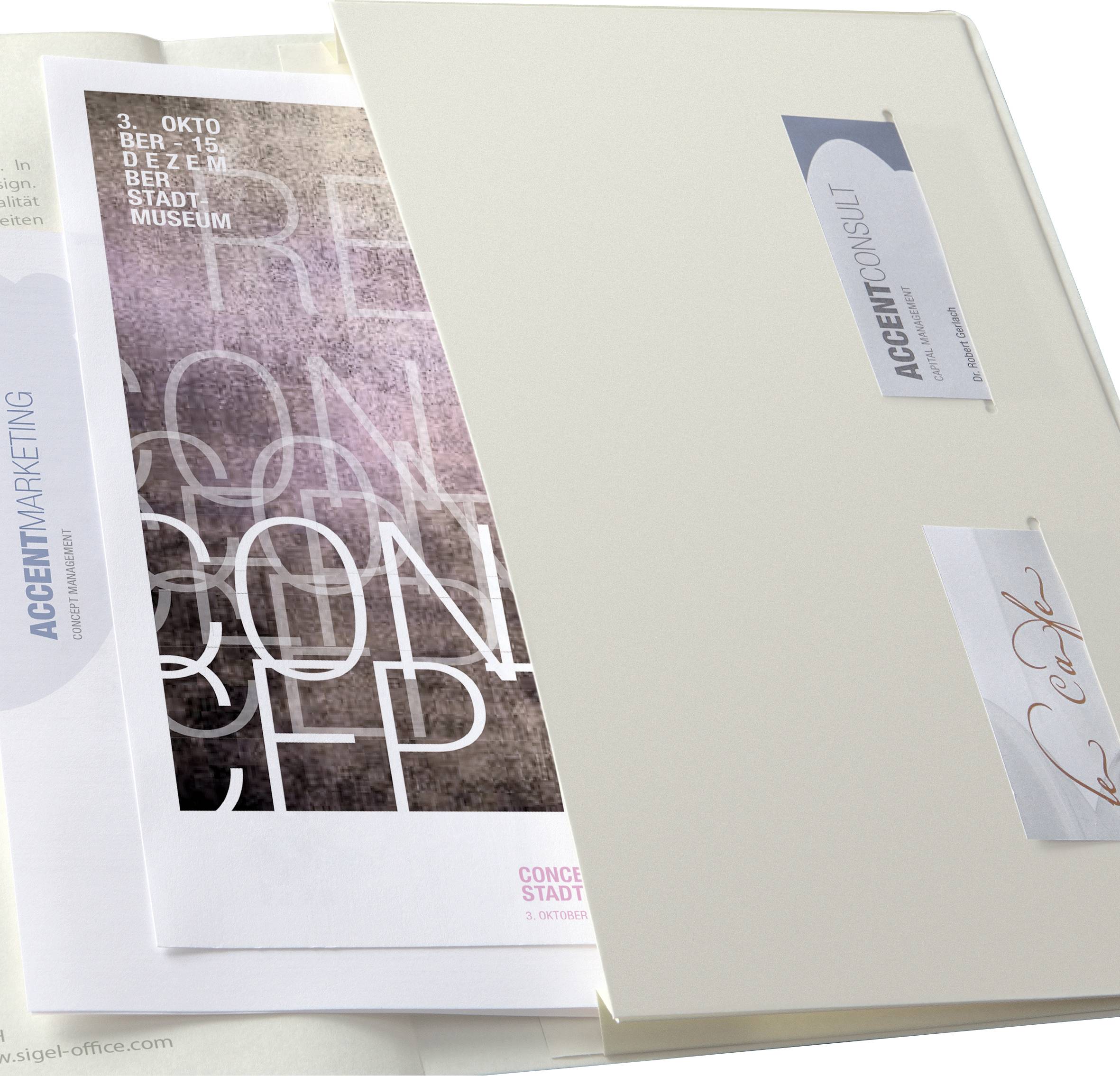 Eine geöffnete Mappe mit Dokumenten: 'ACCENT MARKETING', 'ACCONSULT', Konzepte und Infos über ein Stadtmuseum.