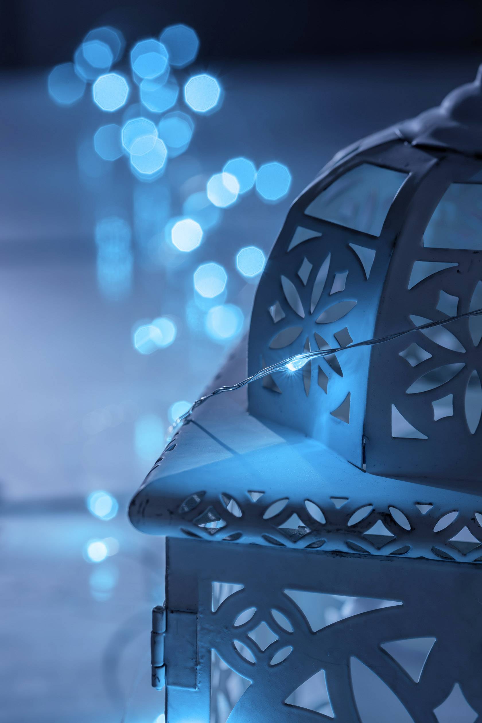 Konstsmide 6330-590 Micro-Lichterkette Innen netzbetrieben Anzahl Leuchtmittel 50 LED RGB Beleuchtete Länge: 4.9m