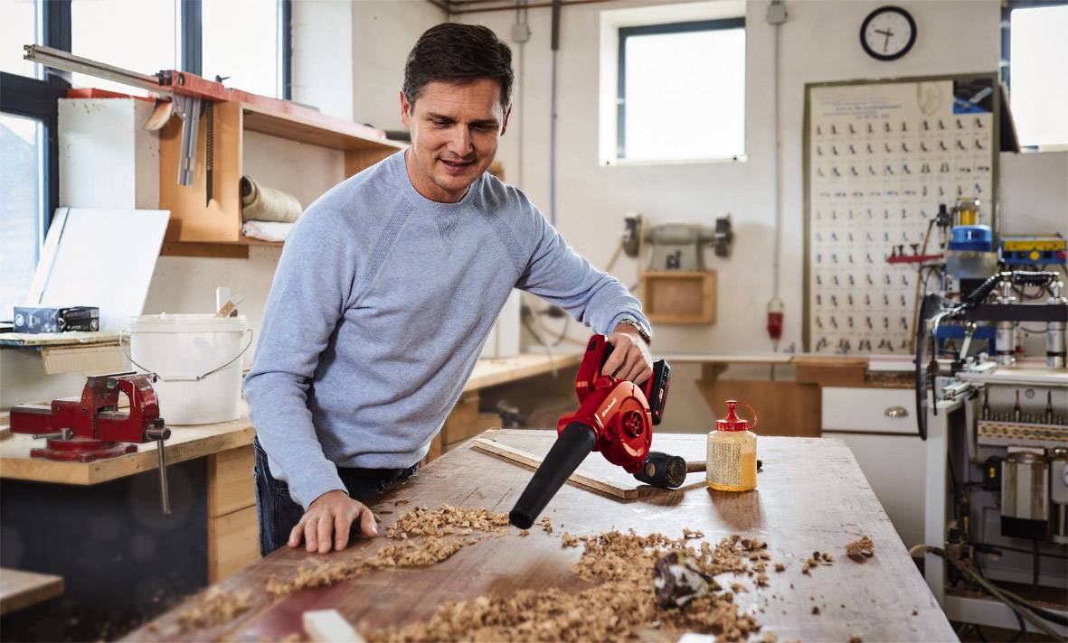 Einhell 3408001 Power X-Change Akku-Bläser TE-CB 18/180 Li-Solo