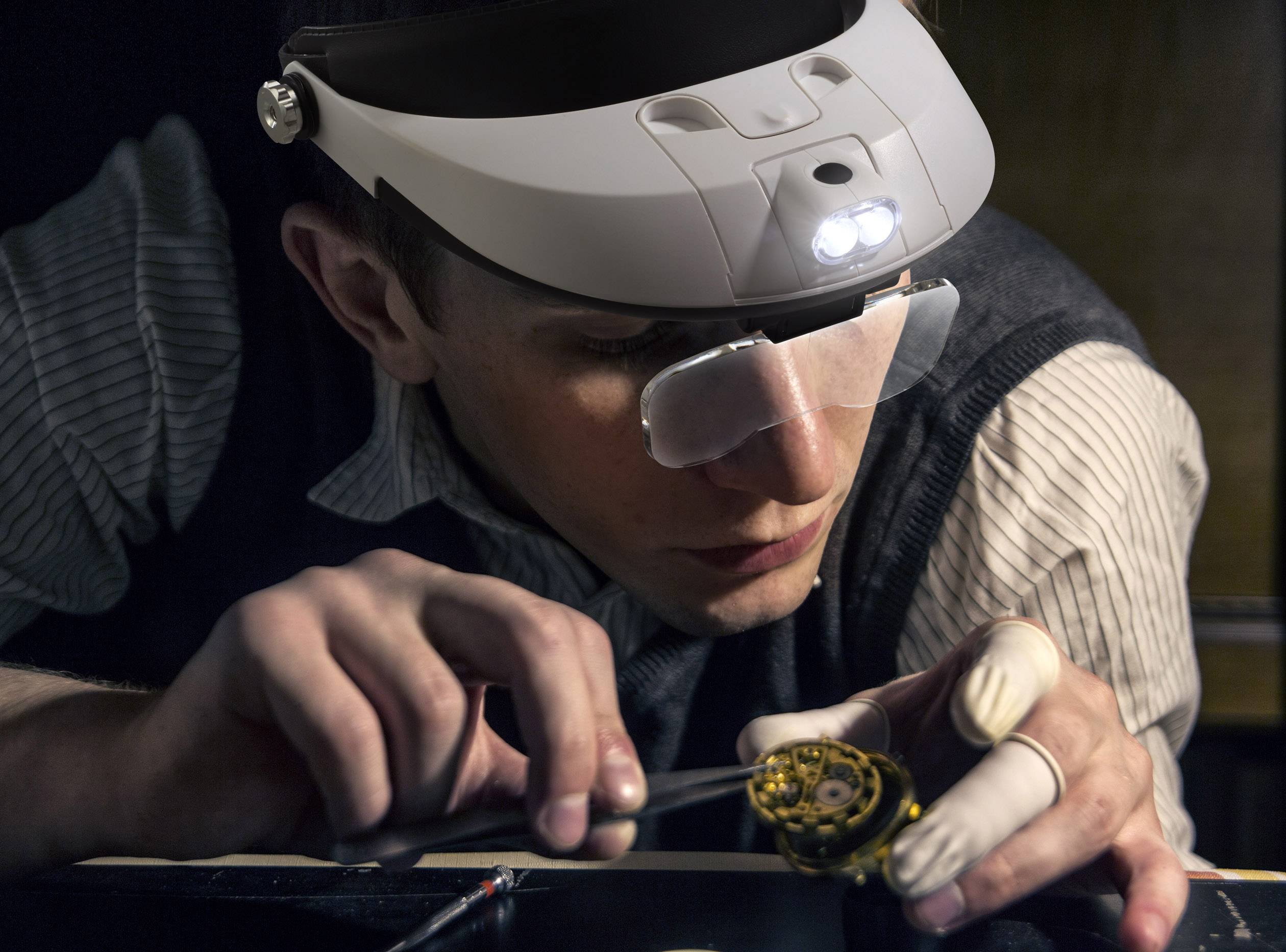 TOOLCRAFT TO-5137806 Kopflupe mit LED-Beleuchtung Vergrößerungsfaktor: 1.0 x, 1.5 x, 2.0 x, 2.5 x, 3.5 x Linsengröße: (L x B)