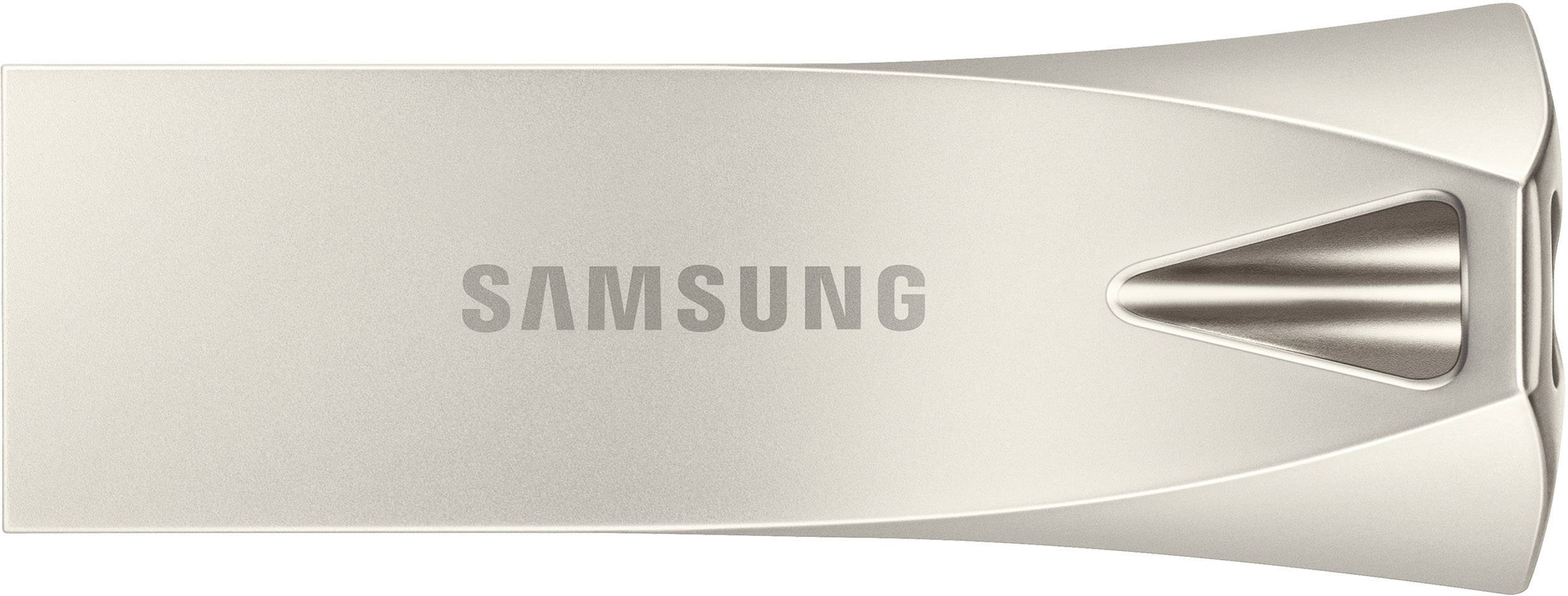 USB-Stick von Samsung in silbernem Design. Hauptmerkmal ist die moderne, schlanke Form.