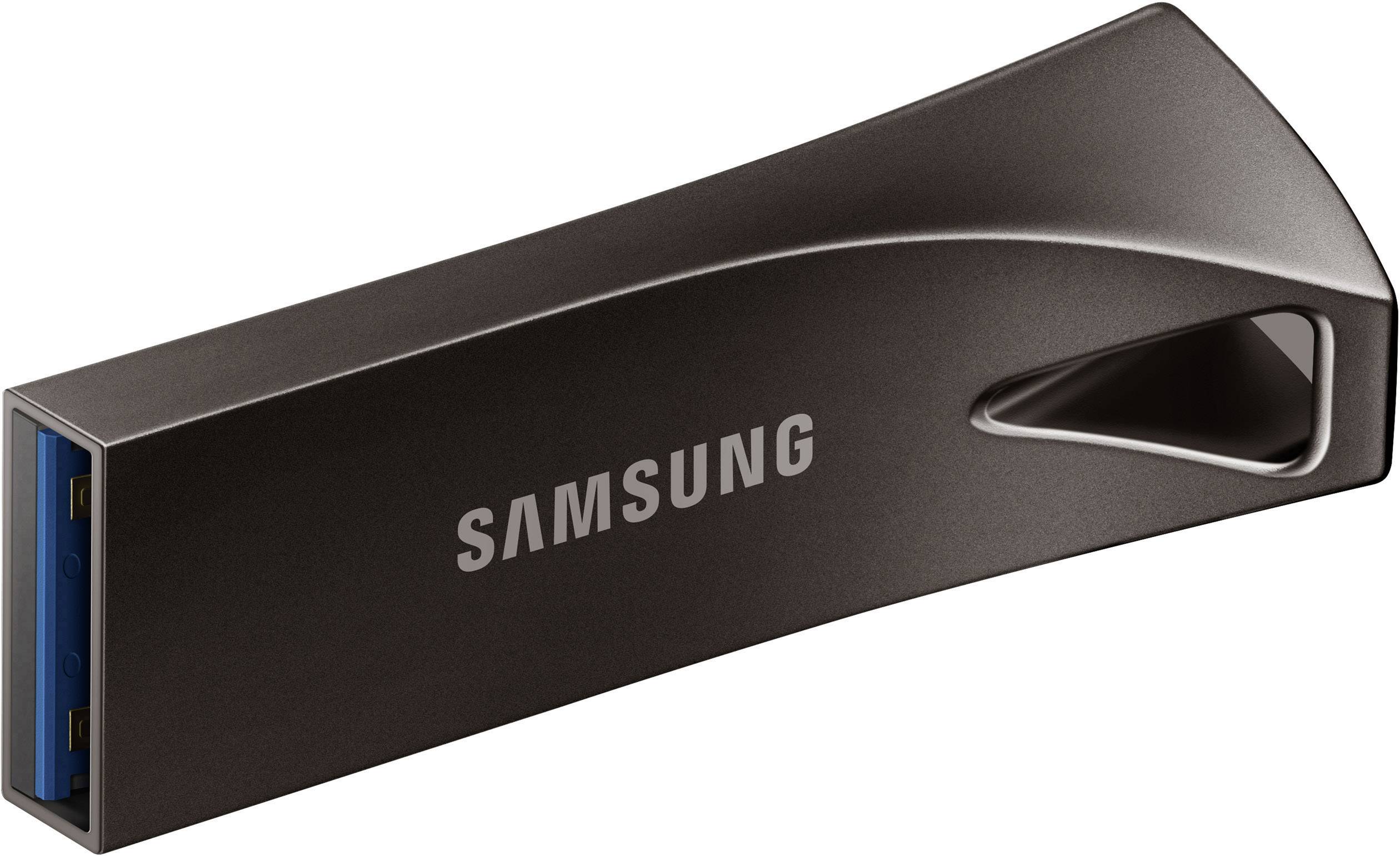 Ein schwarzer USB-Stick mit dem Logo 'Samsung', zeigt die USB-Buchse vorne und hat ein elegantes, minimalistisches Design.