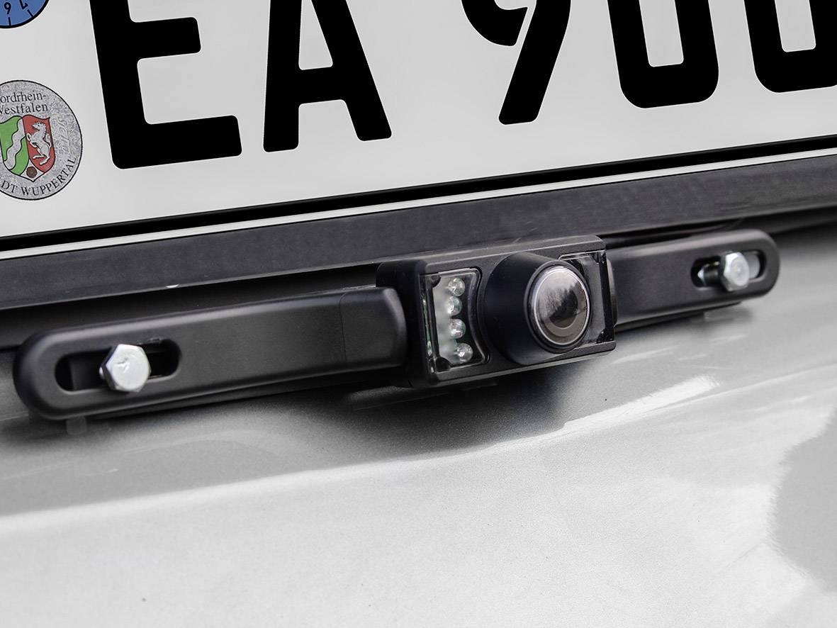 Eufab Funk-Rückfahrvideosystem Abstandshilfslinien Saugfuß, Kennzeichenhalter Schwarz