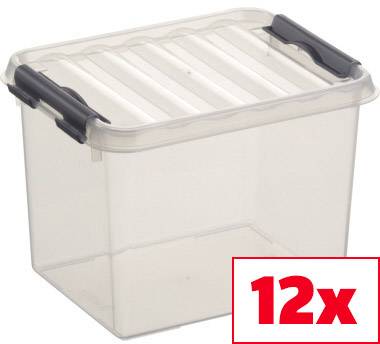 Durchsichtige Aufbewahrungsbox mit Deckel und schwarzen Verschlüssen. Ein rotes Symbol zeigt '12x', was auf zwölf Boxen hinweist.