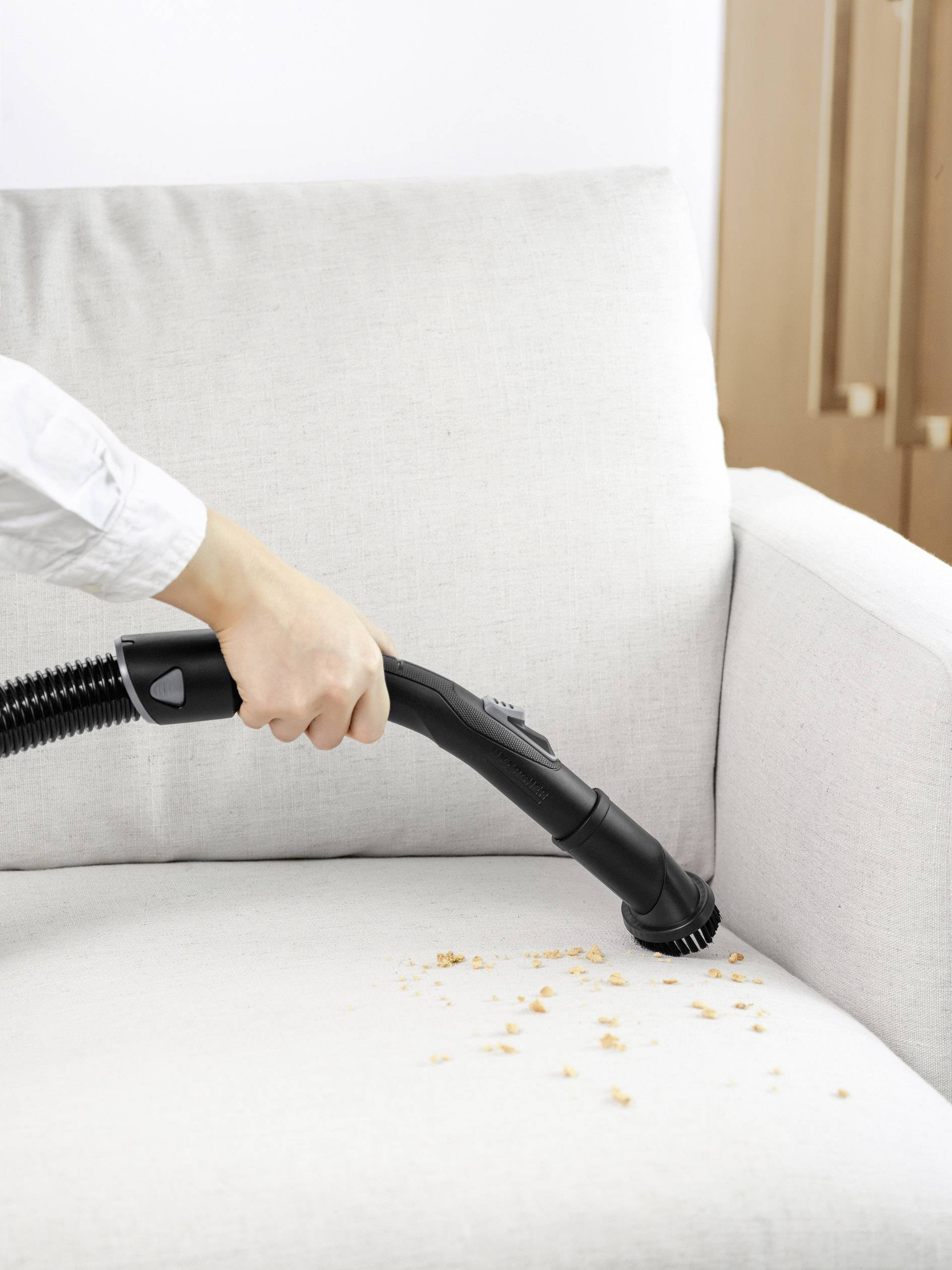 Kärcher Home & Garden VC 2 Premium Staubsauger mit Beutel 750 W