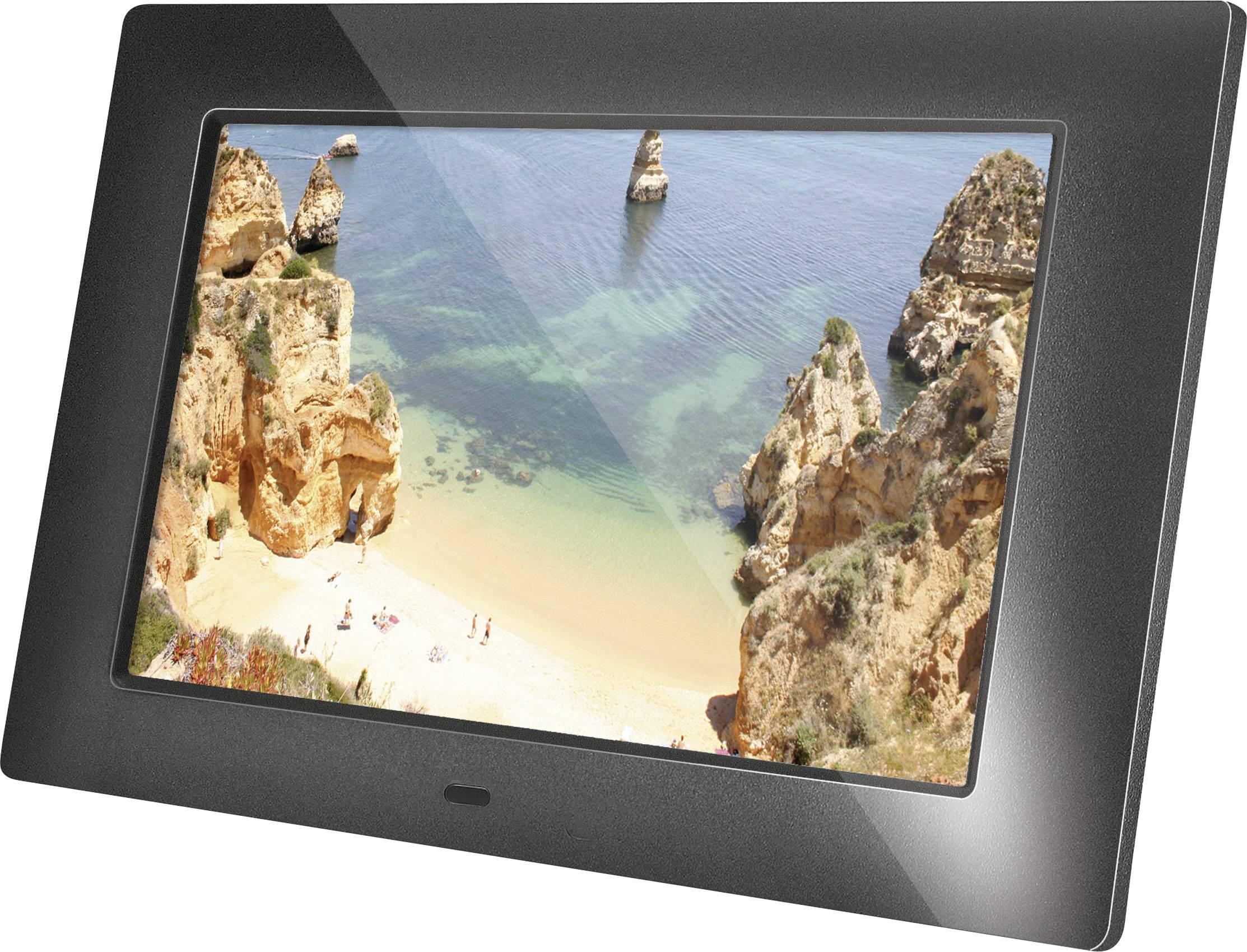 Digitaler Fotorahmen zeigt ein Küstenbild mit Felsen, klarem Wasser und einem Strand.
