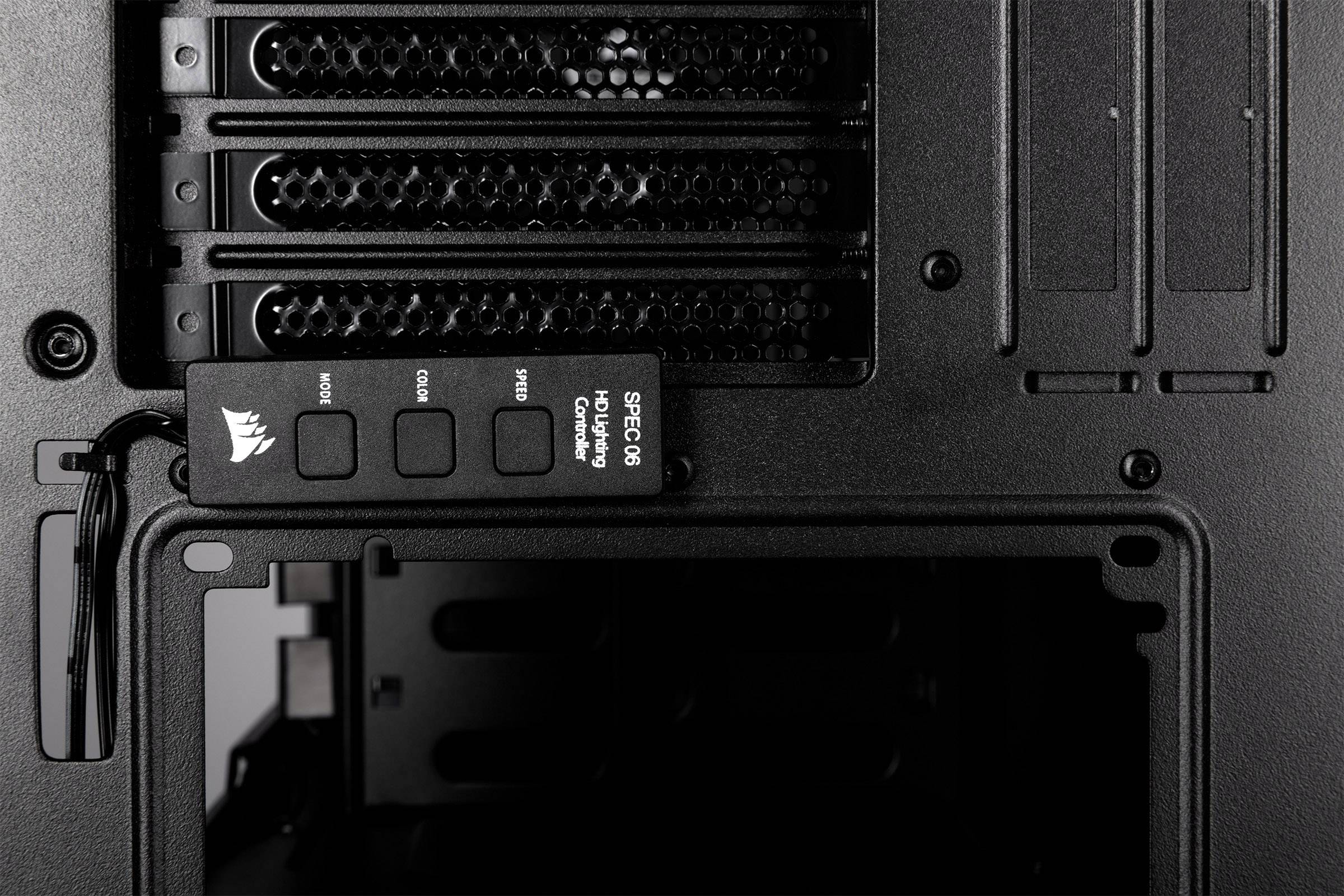 Corsair Spec-06 Tempered Glass RGB Midi-Tower PC-Gehäuse Schwarz, RGB 2 vorinstallierte Lüfter, Integrierte Beleuchtung