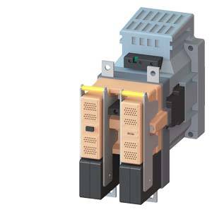 Ein elektrischer Schütz mit Kühlrippen und zwei schwarzen Anschlusspunkten, montiert auf einer grauen Basis.