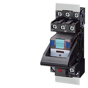 Ein elektrisches Relais mit mehreren Anschlusspunkten und einem roten Knopf an der Vorderseite, verwendet in elektrotechnischen Schaltungen.