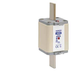 Ein großer, rechteckiger Leistungssicherungsblock von Siemens, markiert mit '400V' und '400A', mit metallischen Kontakten an beiden Enden.