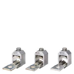 Drei silberne elektrische Anschlussklemmen nebeneinander auf weißem Hintergrund, jeweils mit Schraubanschluss und flacher Zunge.