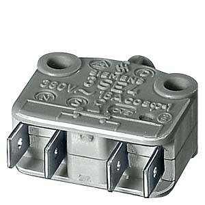 Ein grauer Siemens-Druckschalter, geeignet für 250 V und 16 A, mit drei Anschlüssen und Seriennummern oben.