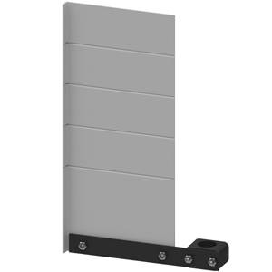 Ein graues Regalbrett aus Metall mit fünf horizontalen Schlitzen und einer schwarzen Halterung an der Unterseite.