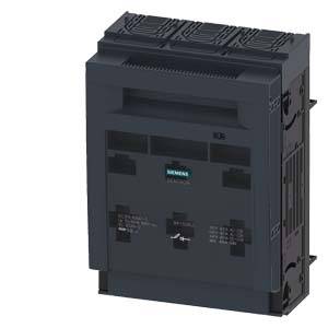 Ein schwarzer industrieller Leistungsschalter, Modell 'Siemens', zeigt Kontrolletiketten auf der Vorderseite und ist für elektrische Anlagen bestimmt.