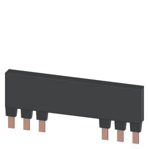 Eine Nahaufnahme eines schwarzen, rechteckigen elektronischen Steckverbinders mit sechs kupferfarbenen Kontakten.