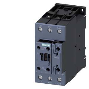 Elektrischer Schütz mit sechs Anschlussklemmen oben und unten, geeignet für industrielle Anwendungen zur Steuerung elektrischer Motoren.